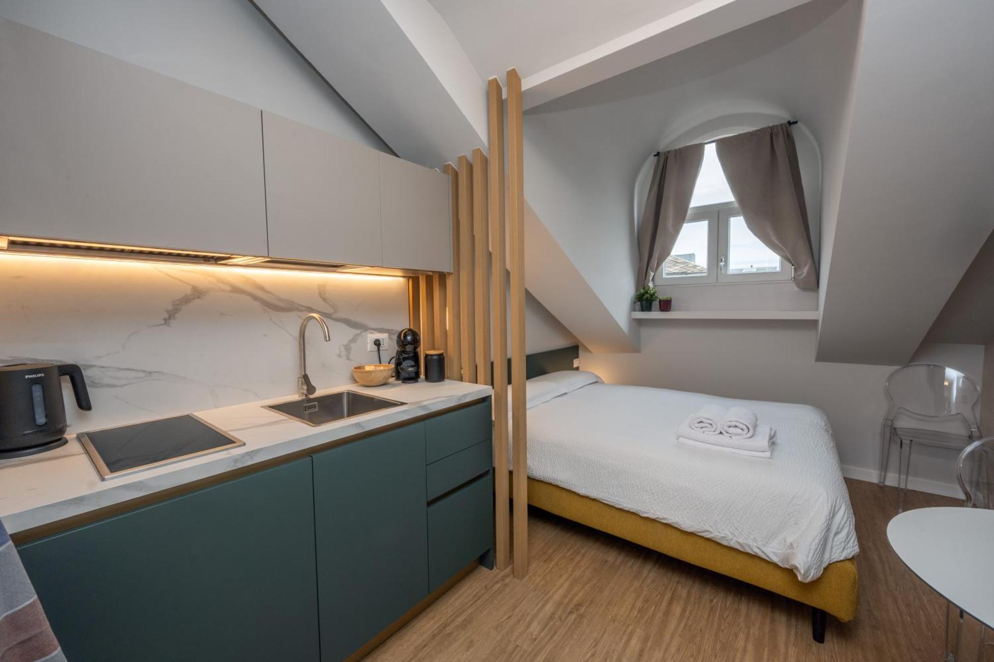 Le Di Marta - My Little Apartment